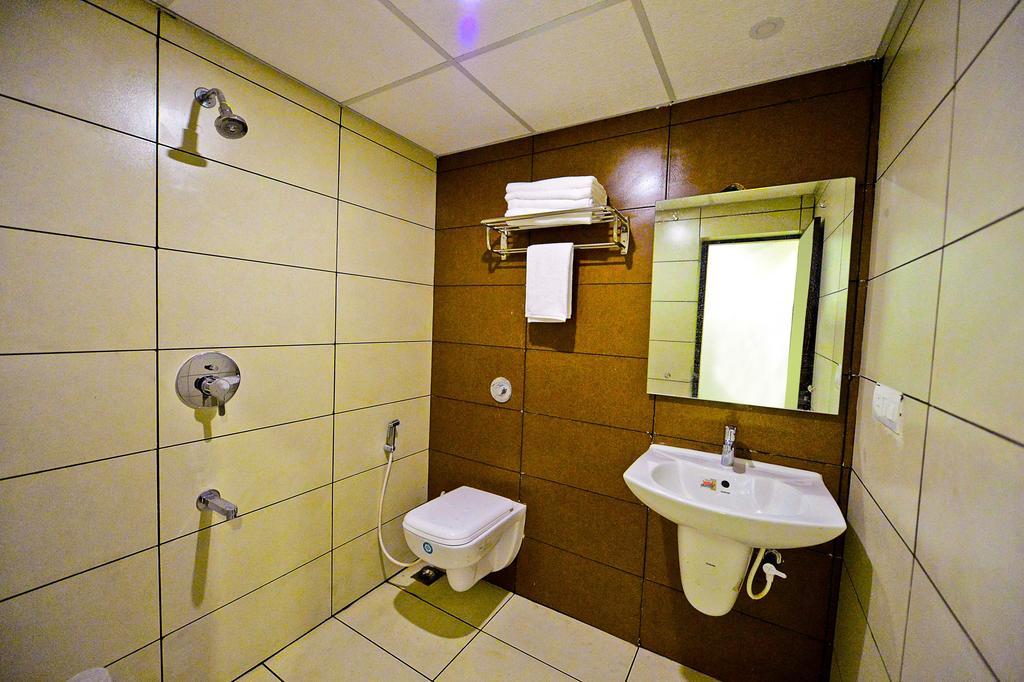 Qik Stay @ S.K. Continental Mysore Exterior photo