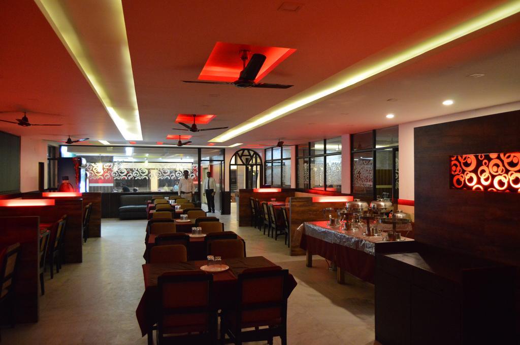 Qik Stay @ S.K. Continental Mysore Exterior photo