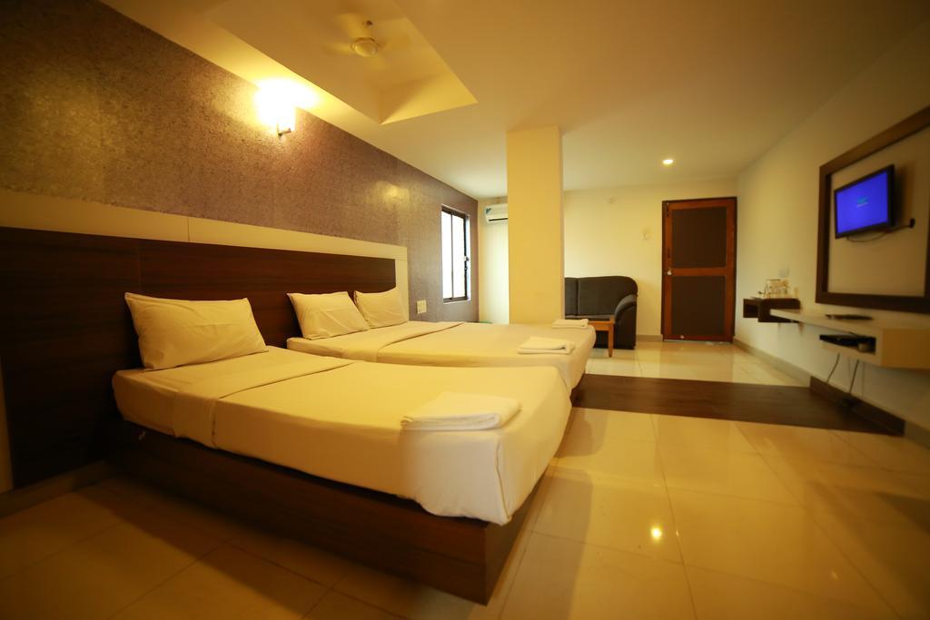 Qik Stay @ S.K. Continental Mysore Exterior photo